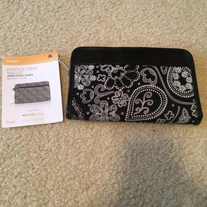 Gorgeous paisley print wallet by Thirty one